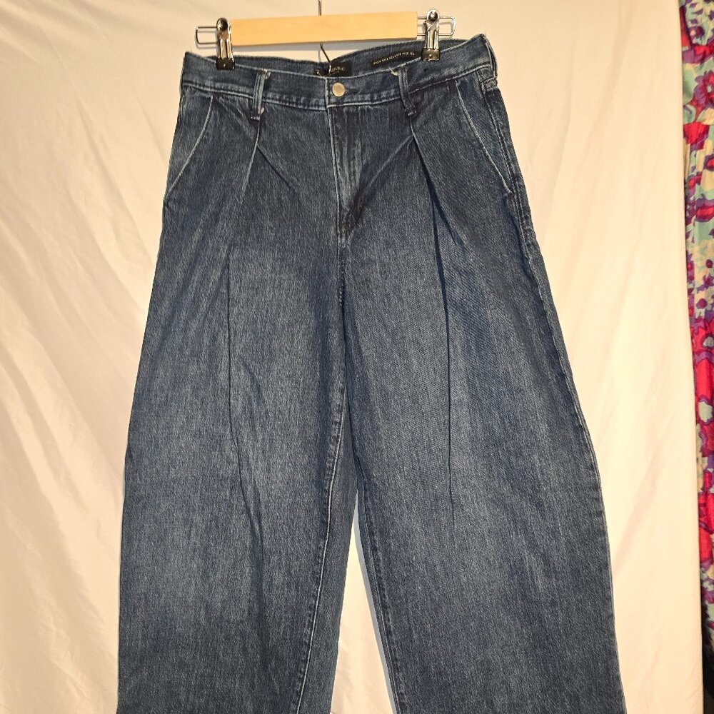 Banana Republic